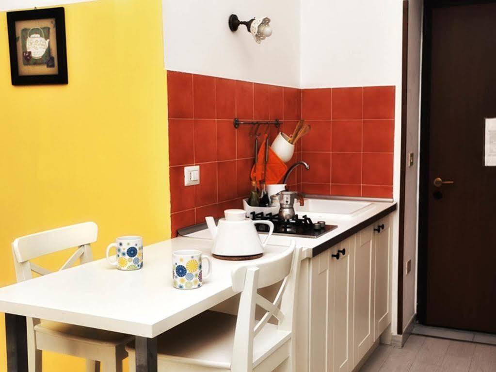 Camera Con Vista Apartments نابولي المظهر الخارجي الصورة